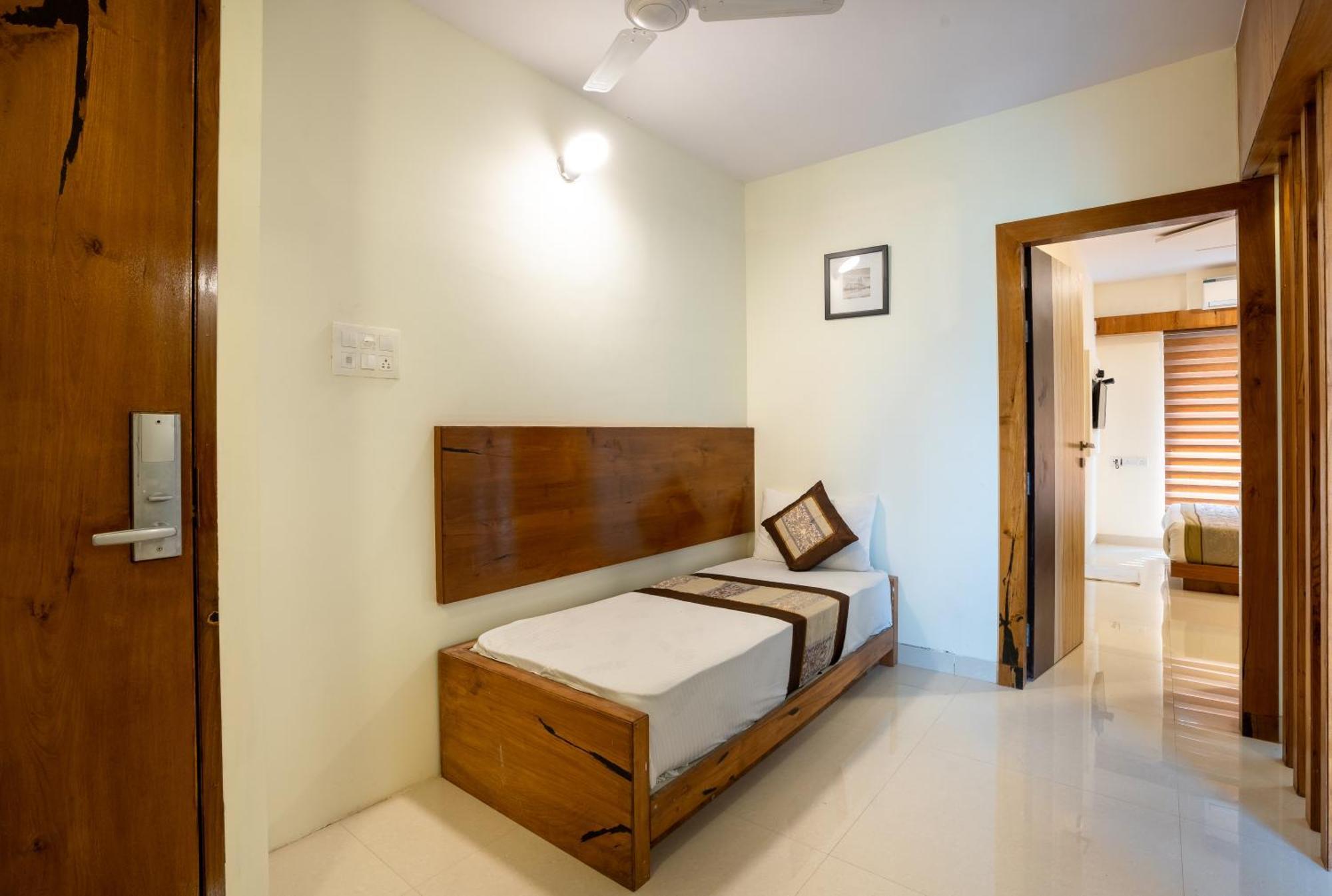 Home2 Suites And Service Apartments, Mumbai Airport Zimmer foto